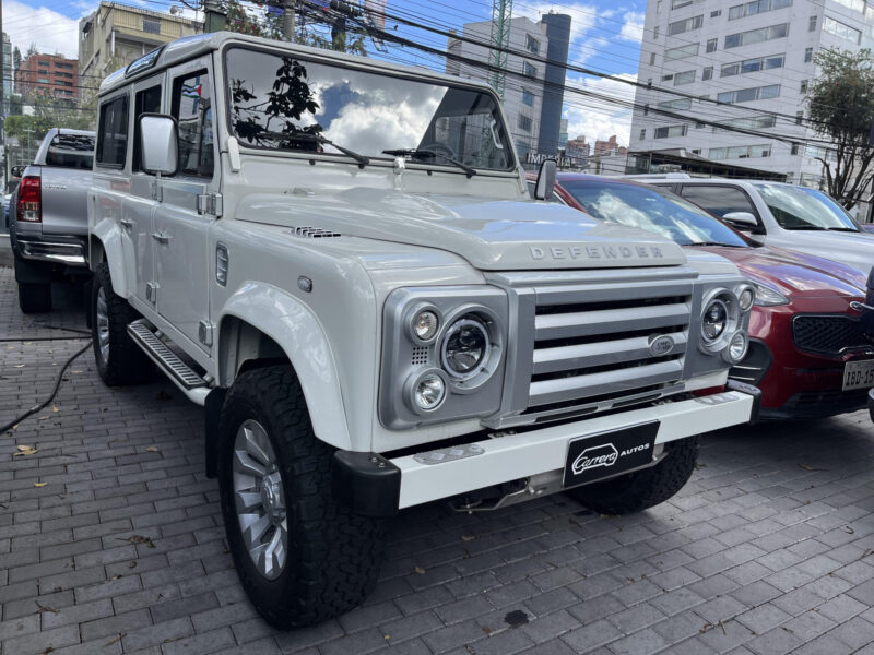 LAND ROVER DEFENDER 110 - Imagen 2