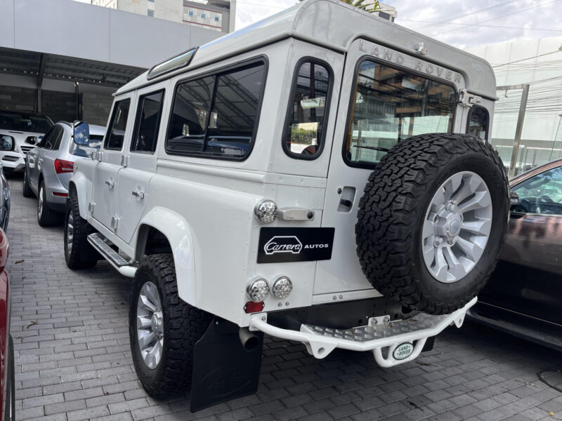 LAND ROVER DEFENDER 110 - Imagen 8