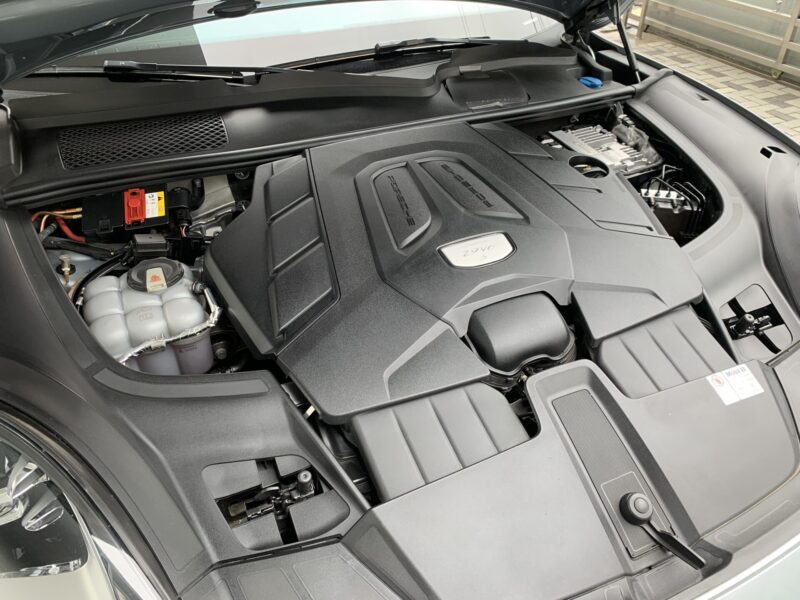 PORSCHE CAYENNE - Imagen 5