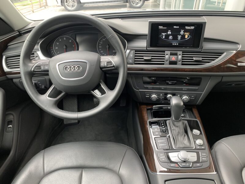 AUDI A6 - Imagen 4
