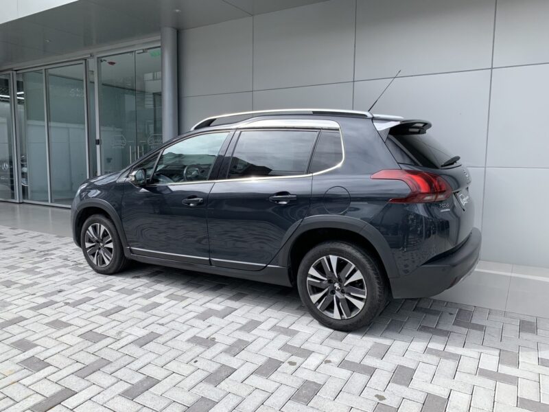 PEUGEOT 2008 - Imagen 2