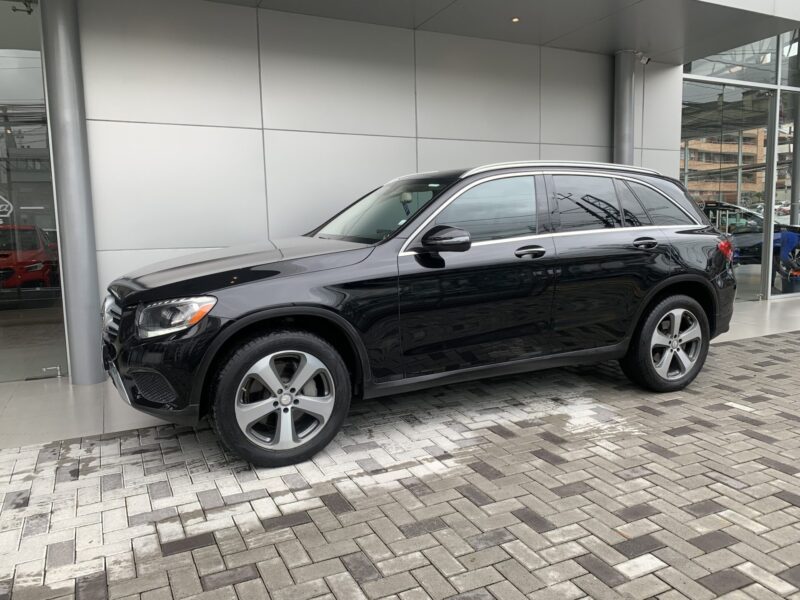 MERCEDES BENZ GLC300