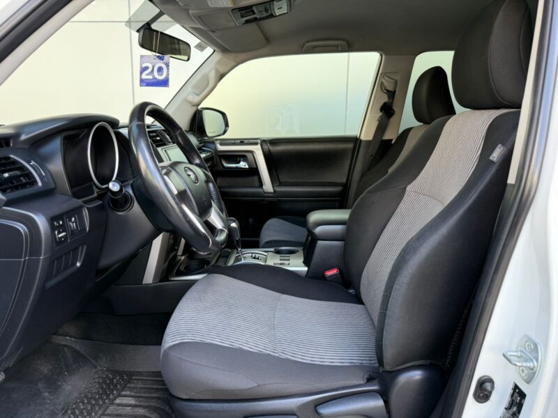 TOYOTA 4RUNNER SR5 - Imagen 3