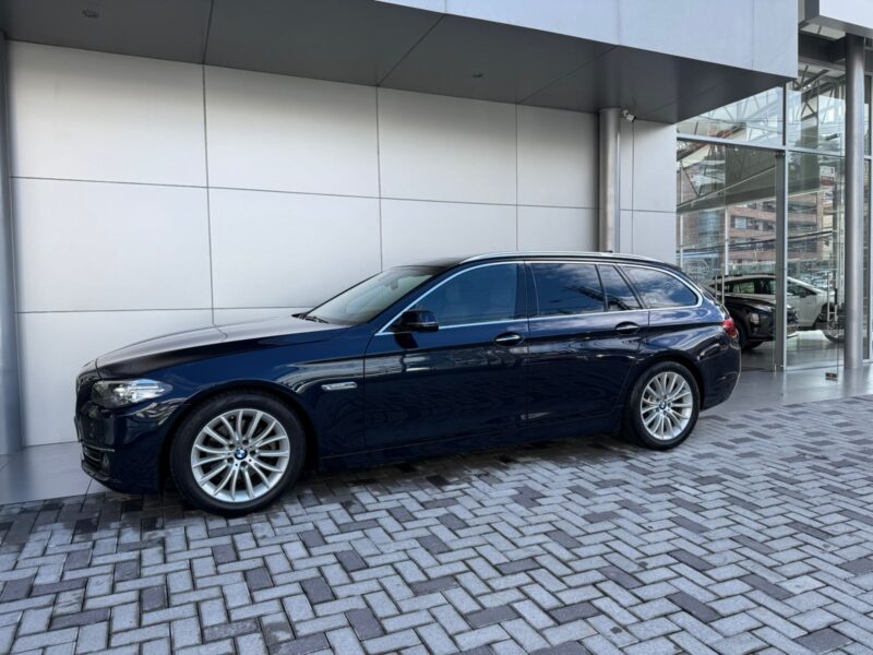 BMW 520i STATION