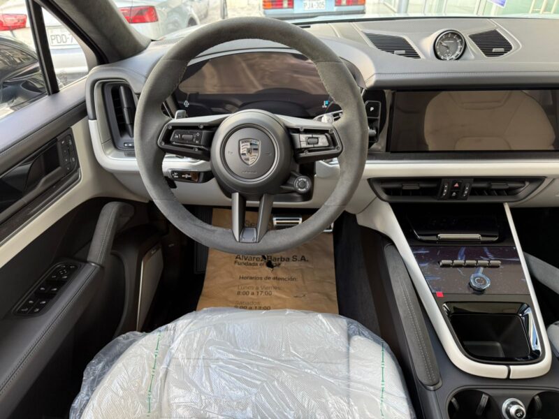 PORSCHE CAYENNE TURBO - Imagen 4