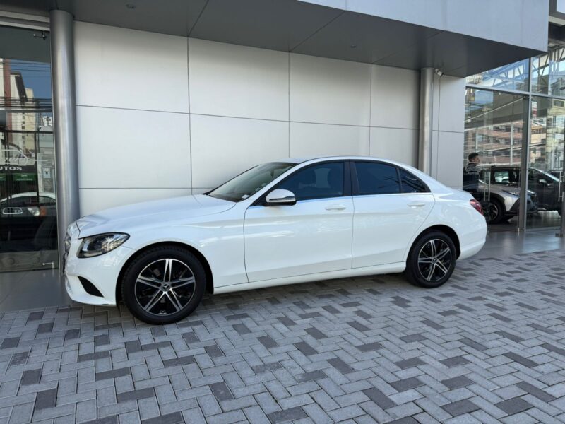 MERCEDES BENZ C200
