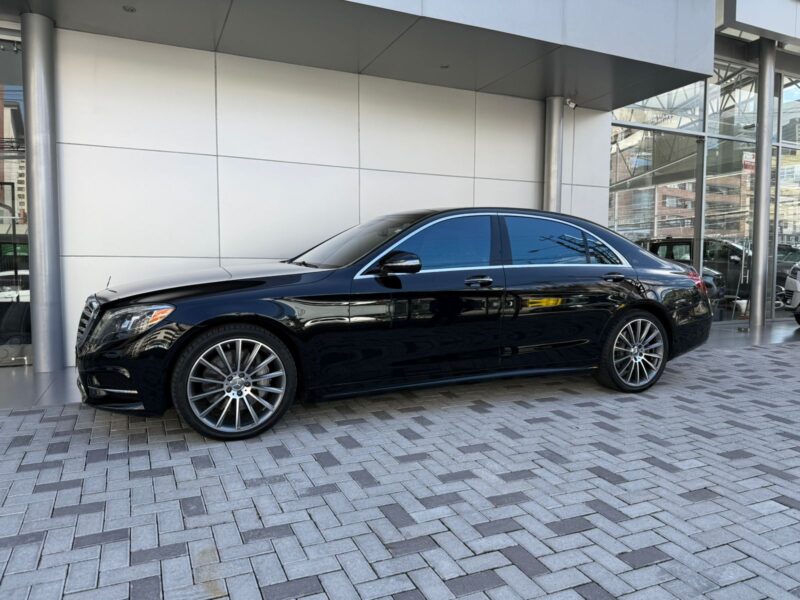 MERCEDES BENZ S550