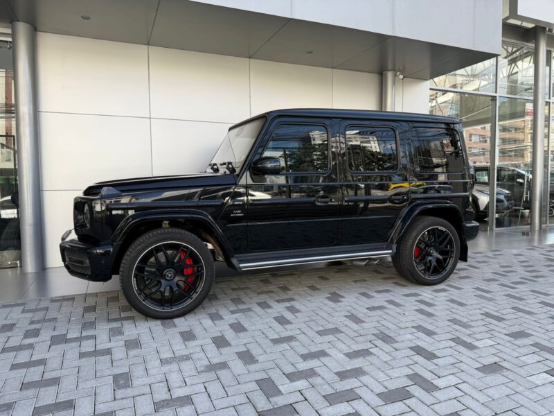 MERCEDES BENZ G63 AMG