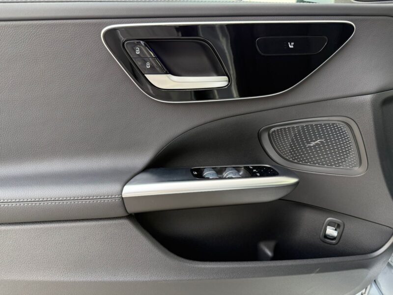 MERCEDES BENZ C300 - Imagen 5