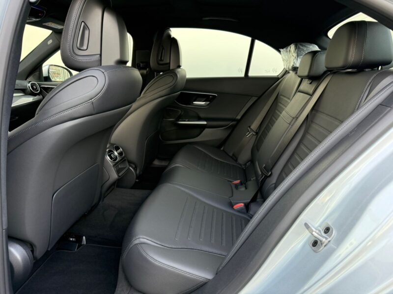 MERCEDES BENZ C300 - Imagen 6