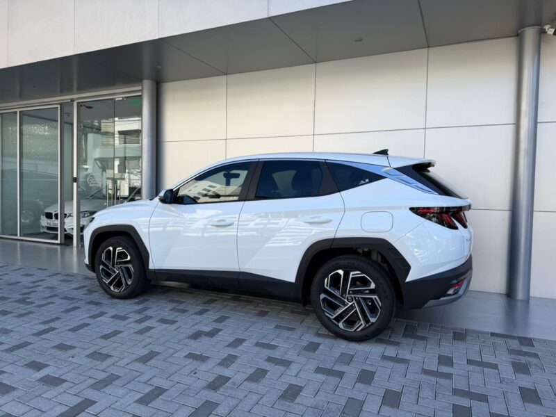 HYUNDAI TUCSON - Imagen 2