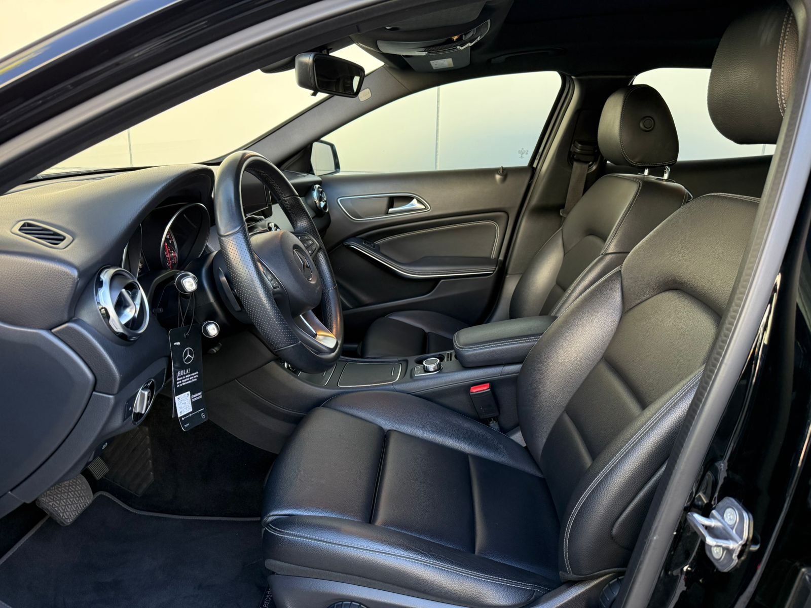 MERCEDES BENZ GLA 180 - Imagen 3