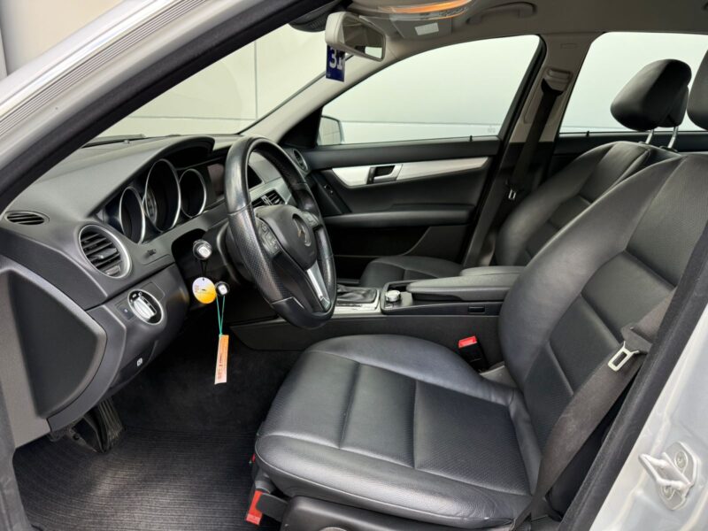 MERCEDES BENZ C200 - Imagen 3