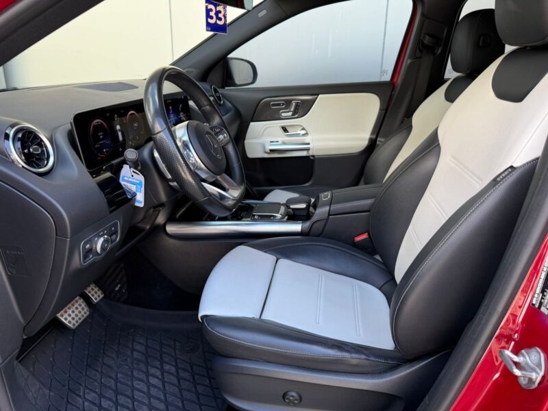 MERCEDES BENZ GLA250 - Imagen 3