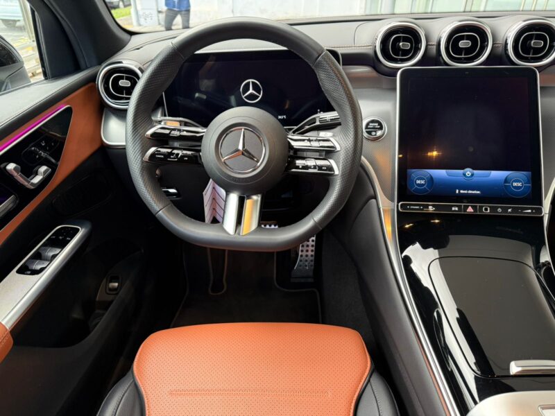 MERCEDES BENZ GLC300 - Imagen 4