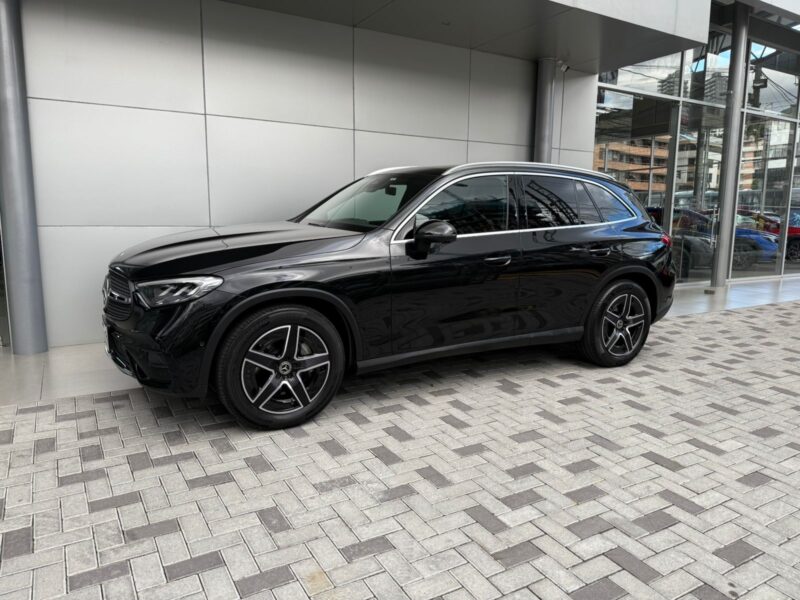 MERCEDES BENZ GLC300