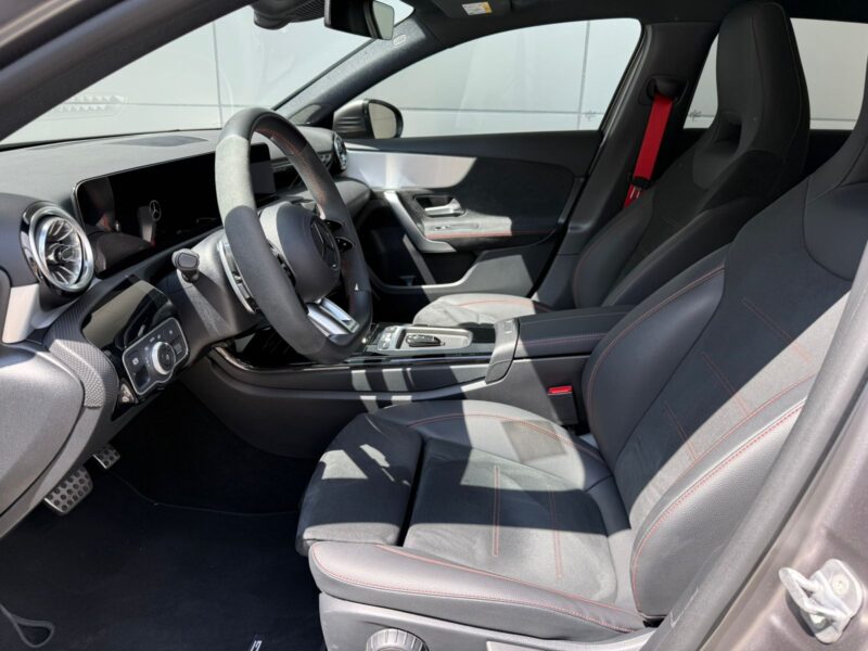 MERCEDES BENZ A43 AMG S - Imagen 4