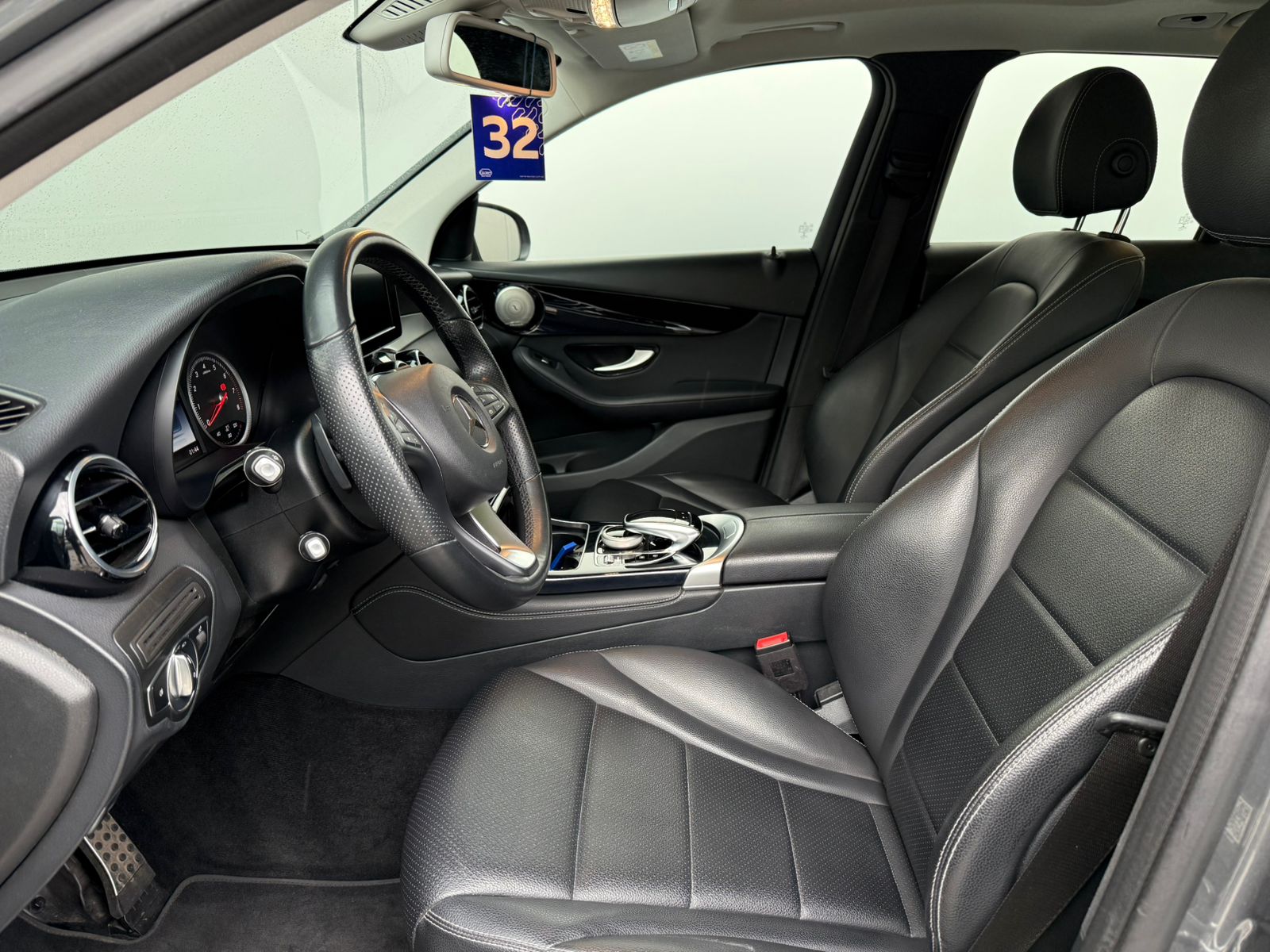 MERCEDES BENZ GLC250 - Imagen 3