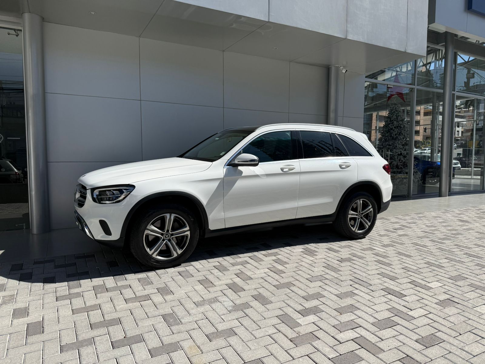 MERCEDES BENZ GLC200