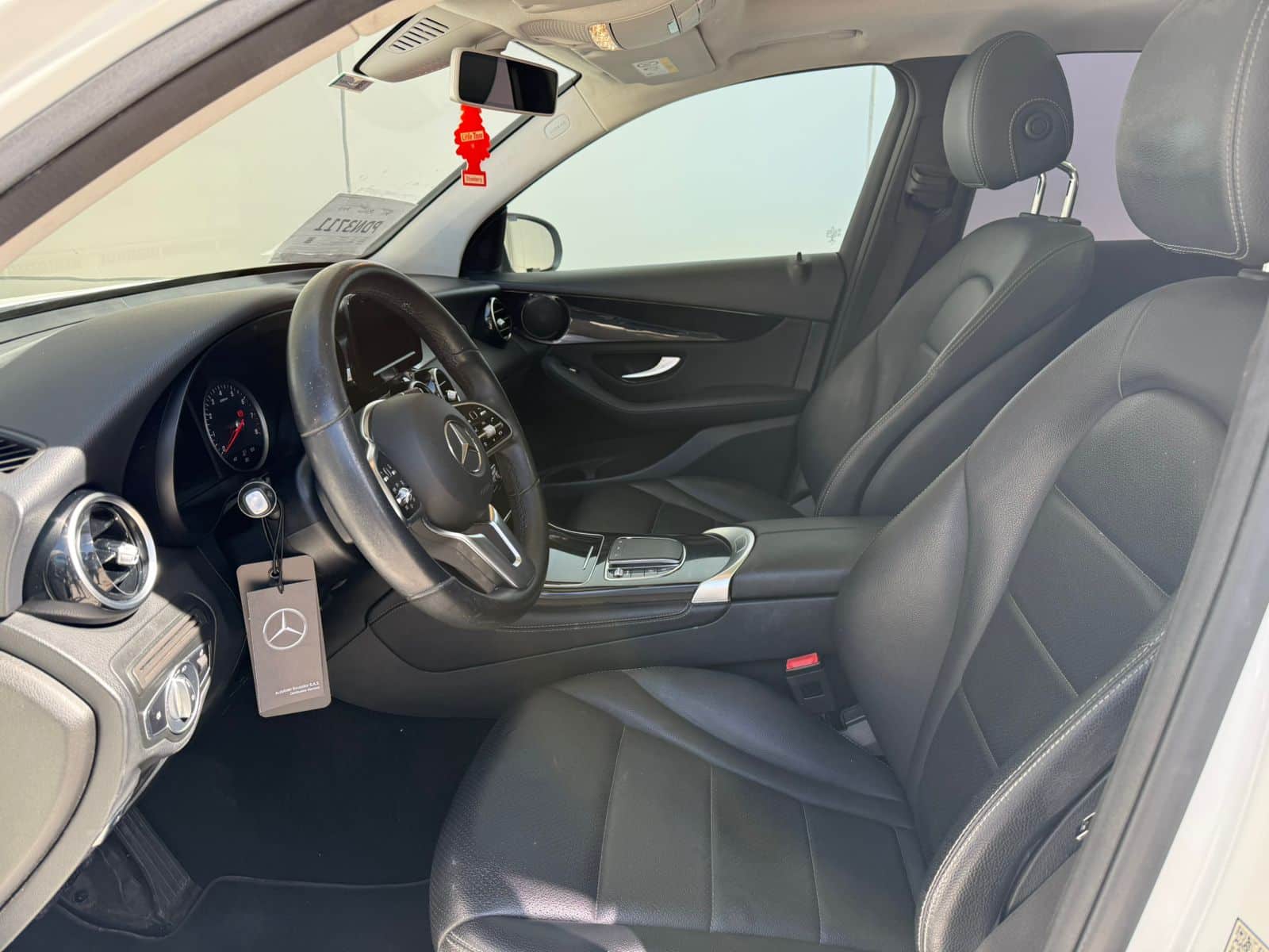 MERCEDES BENZ GLC200 - Imagen 3