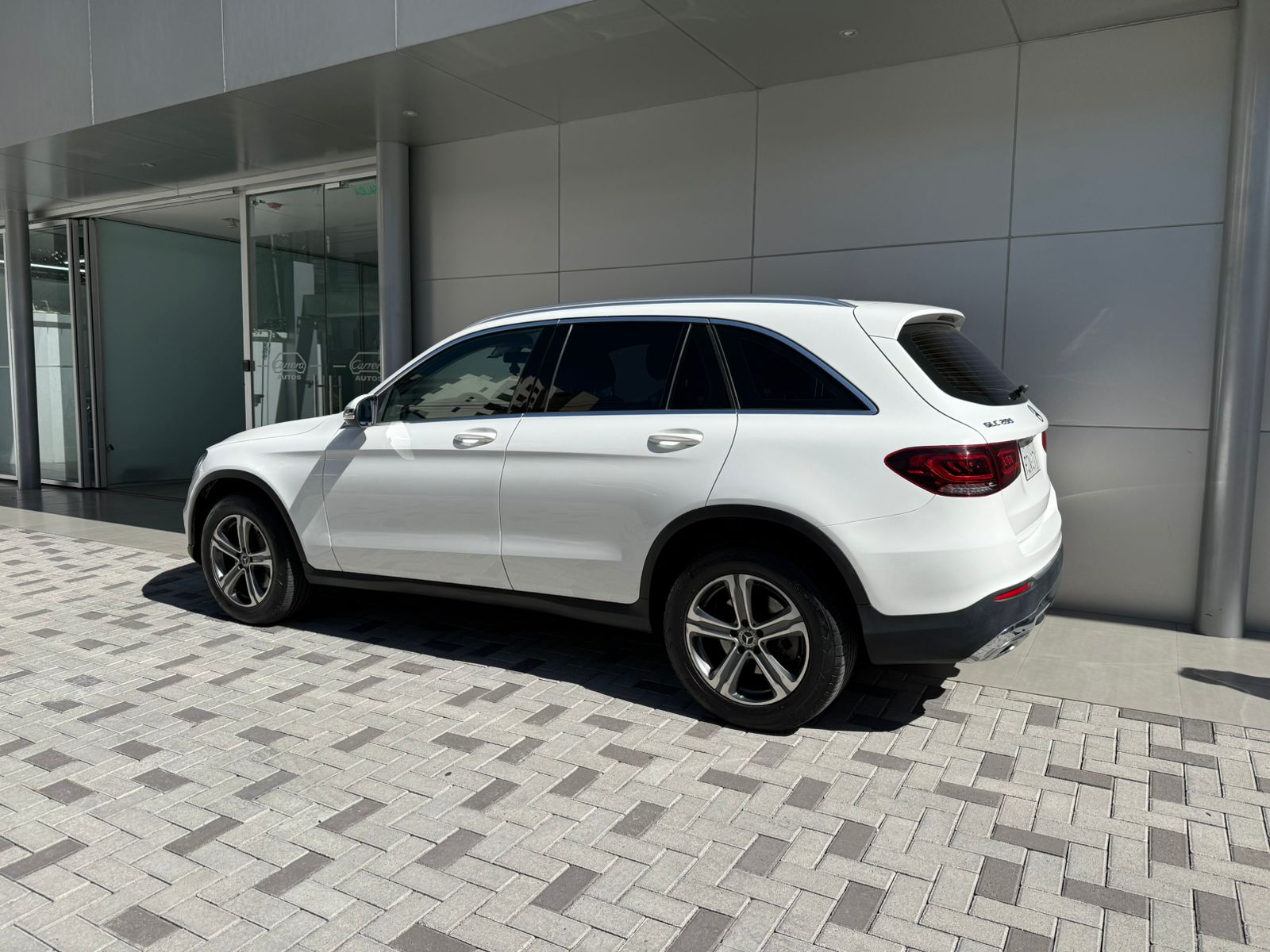 MERCEDES BENZ GLC200 - Imagen 2