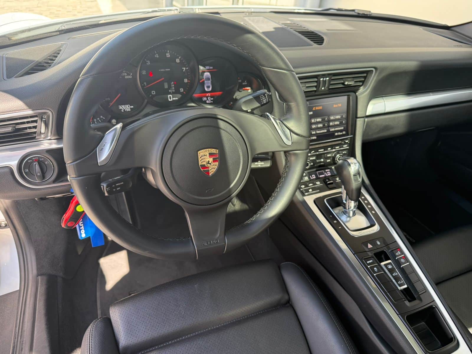 PORSCHE 911 - Imagen 4