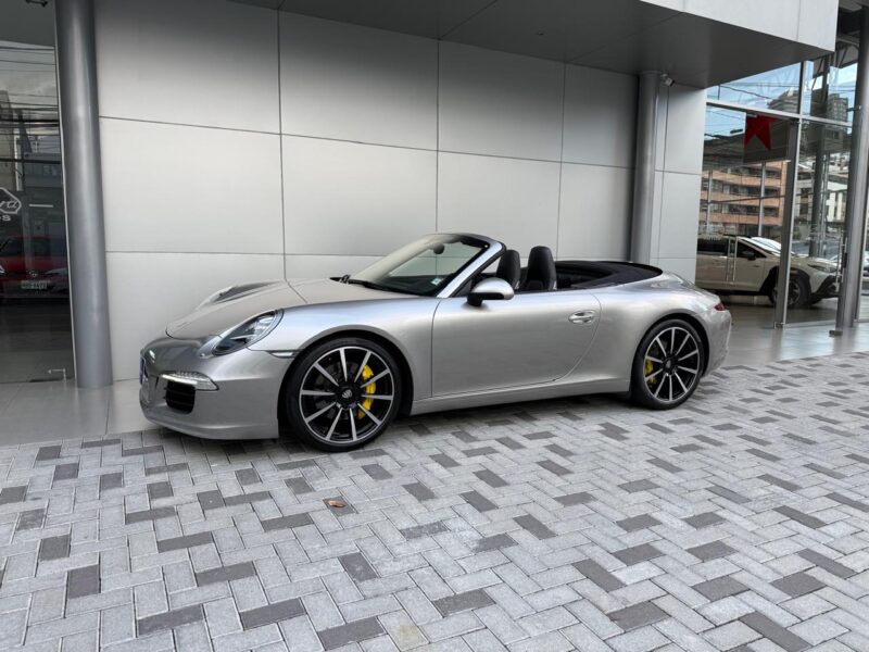 PORSCHE 911 CARRERA S