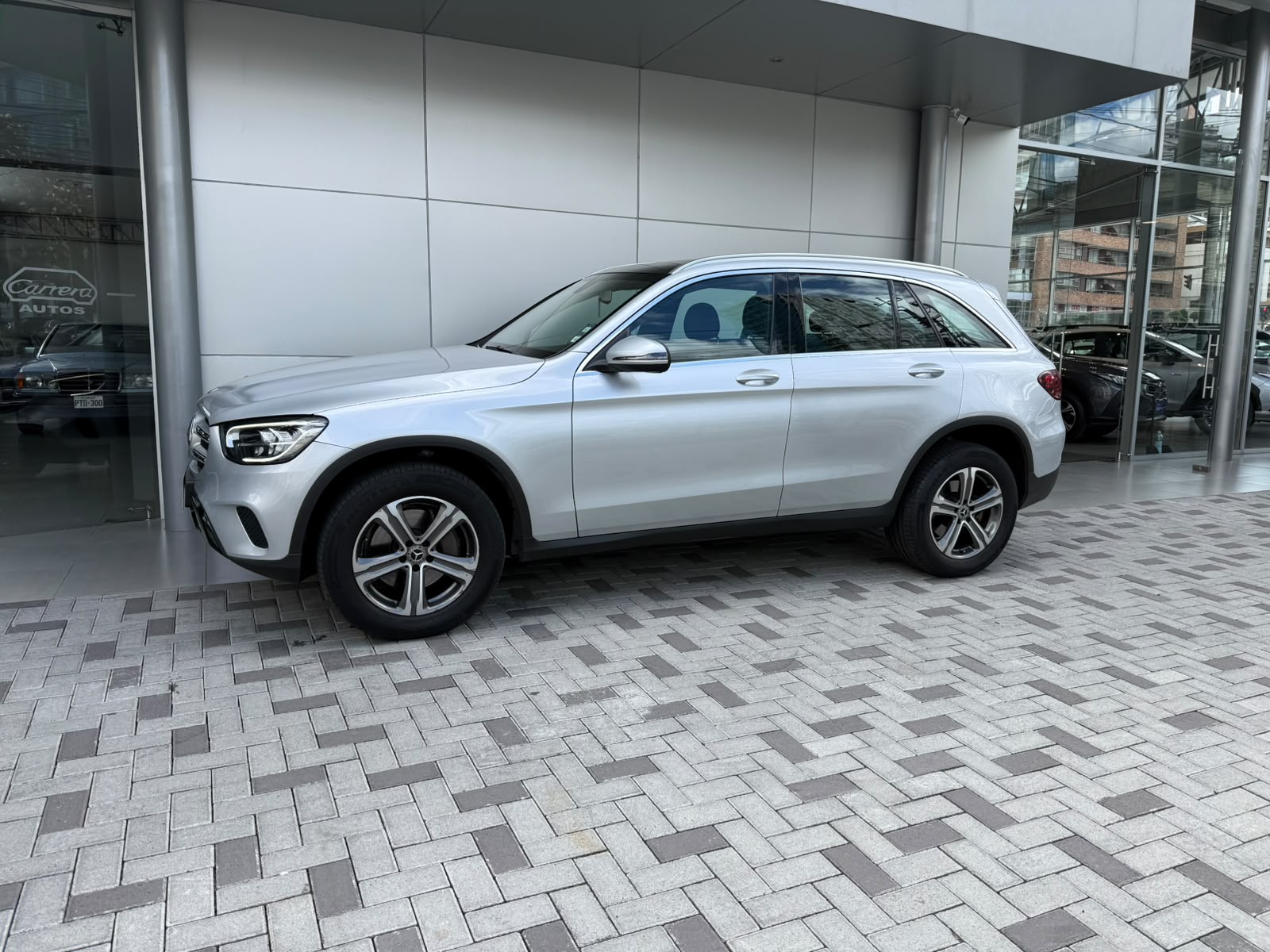 MERCEDES BENZ GLC200