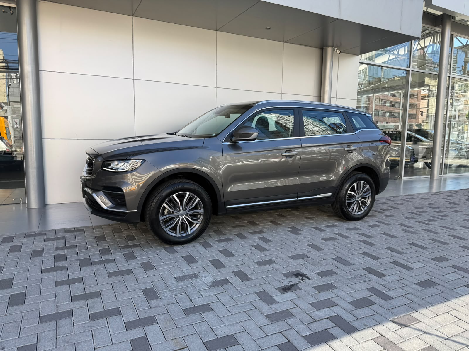 GEELY AZKARRA
