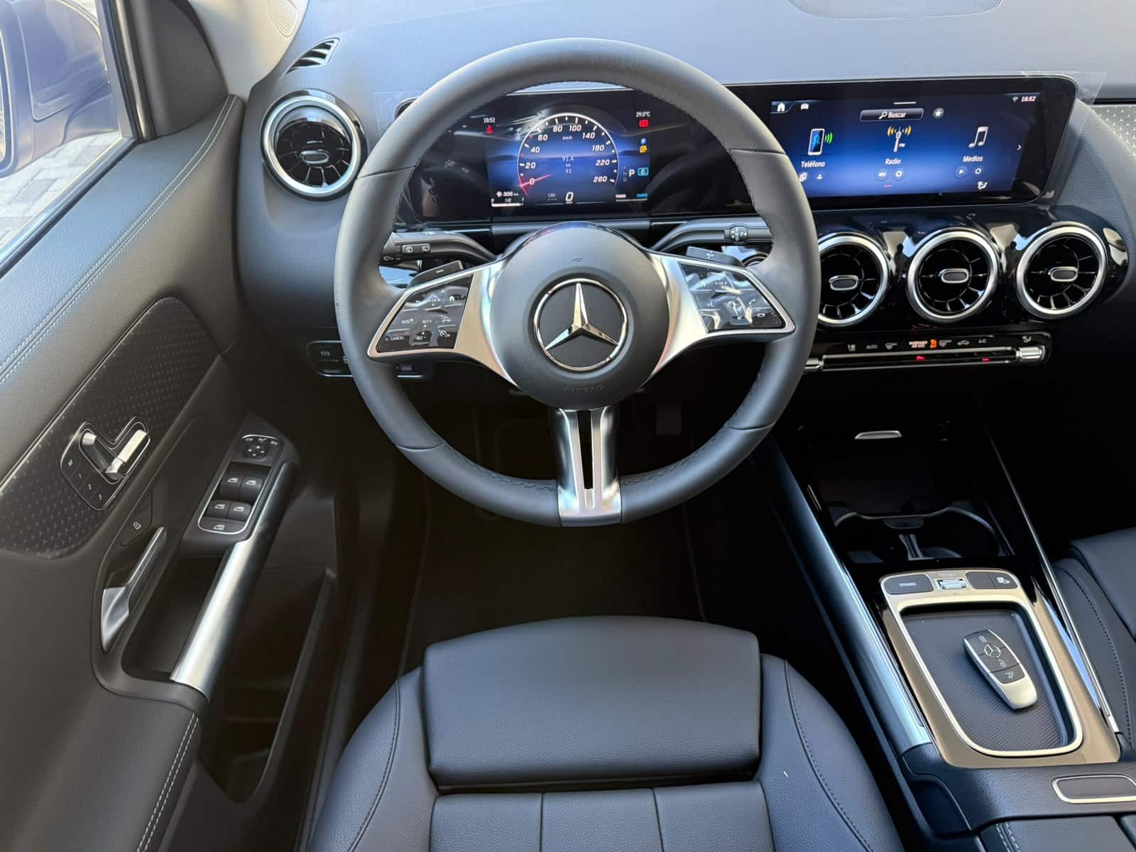 MERCEDES BENZ GLA220 - Imagen 3
