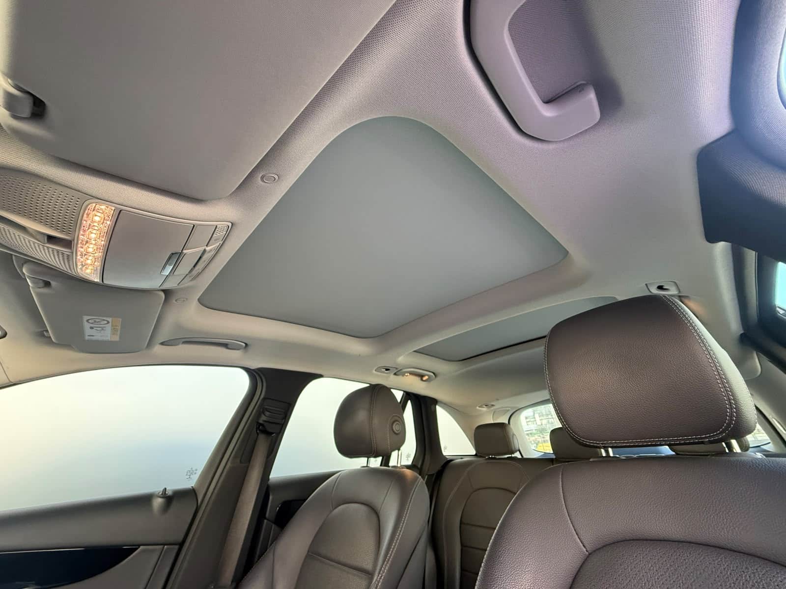 MERCEDES BENZ GLC200 - Imagen 6