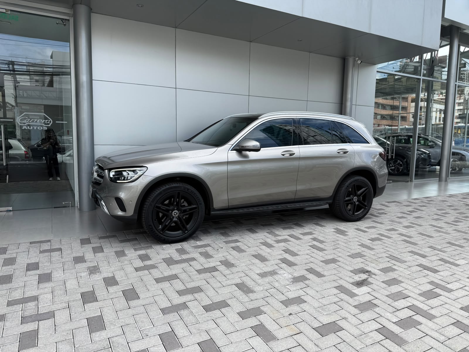 MERCEDES BENZ GLC200