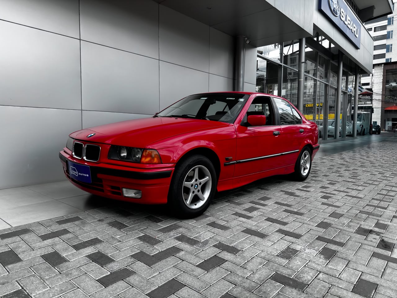 BMW 318