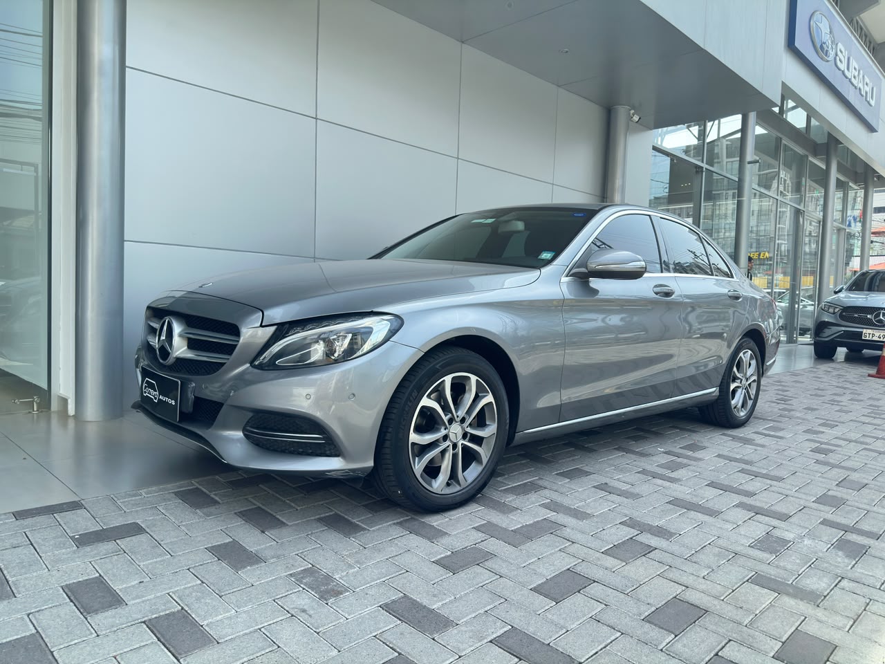 MERCEDES BENZ C200