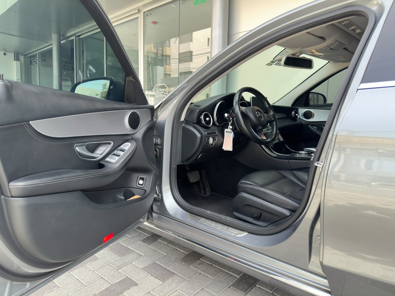 MERCEDES BENZ C200 - Imagen 4