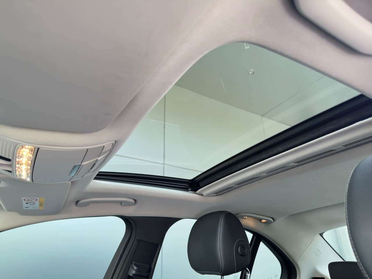 MERCEDES BENZ C200 - Imagen 5